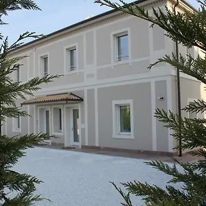 Antica Dimora Stucky Bed and Breakfast